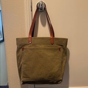 Madewell The Canvas Medium Transport Tote